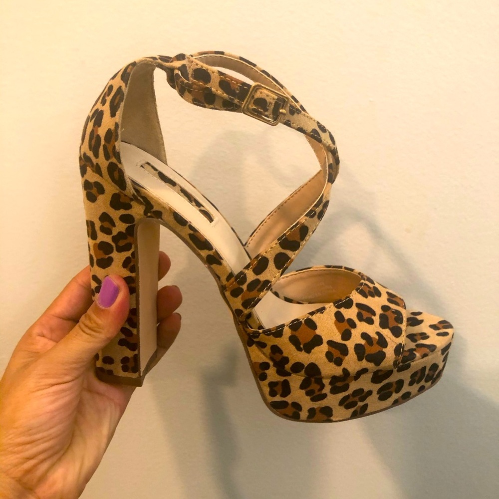 Heels size 6